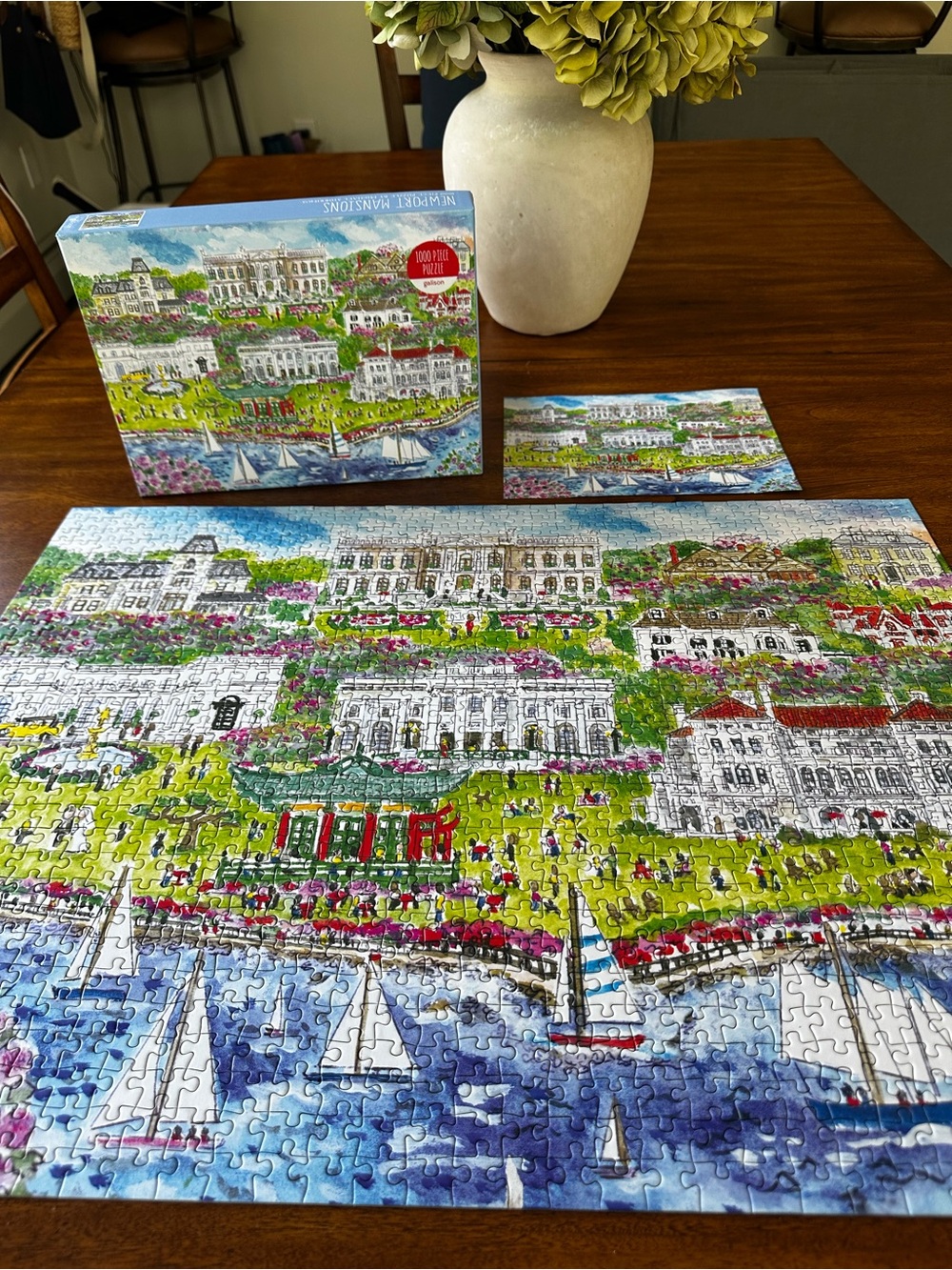 Michael Storrings 1000-Piece Scenic Newport Mansions Puzzle